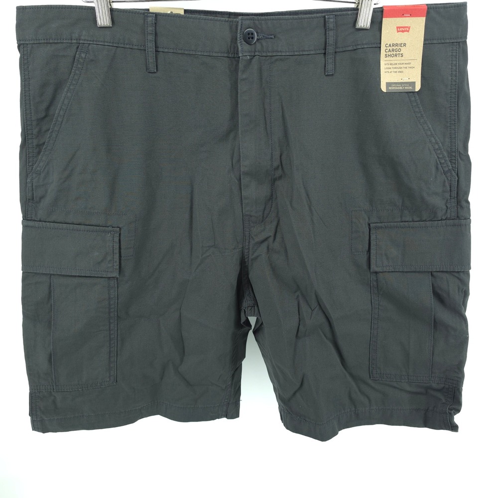 Levi's Mens Carrier Cargo 9" Shorts 100% Cotton Gray size 40 Loose Fit Utility